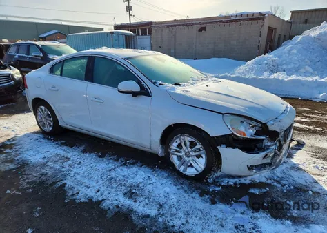 2013 Volvo S60 T5 from USA, damaged, VIN YV1612FS8D2182904